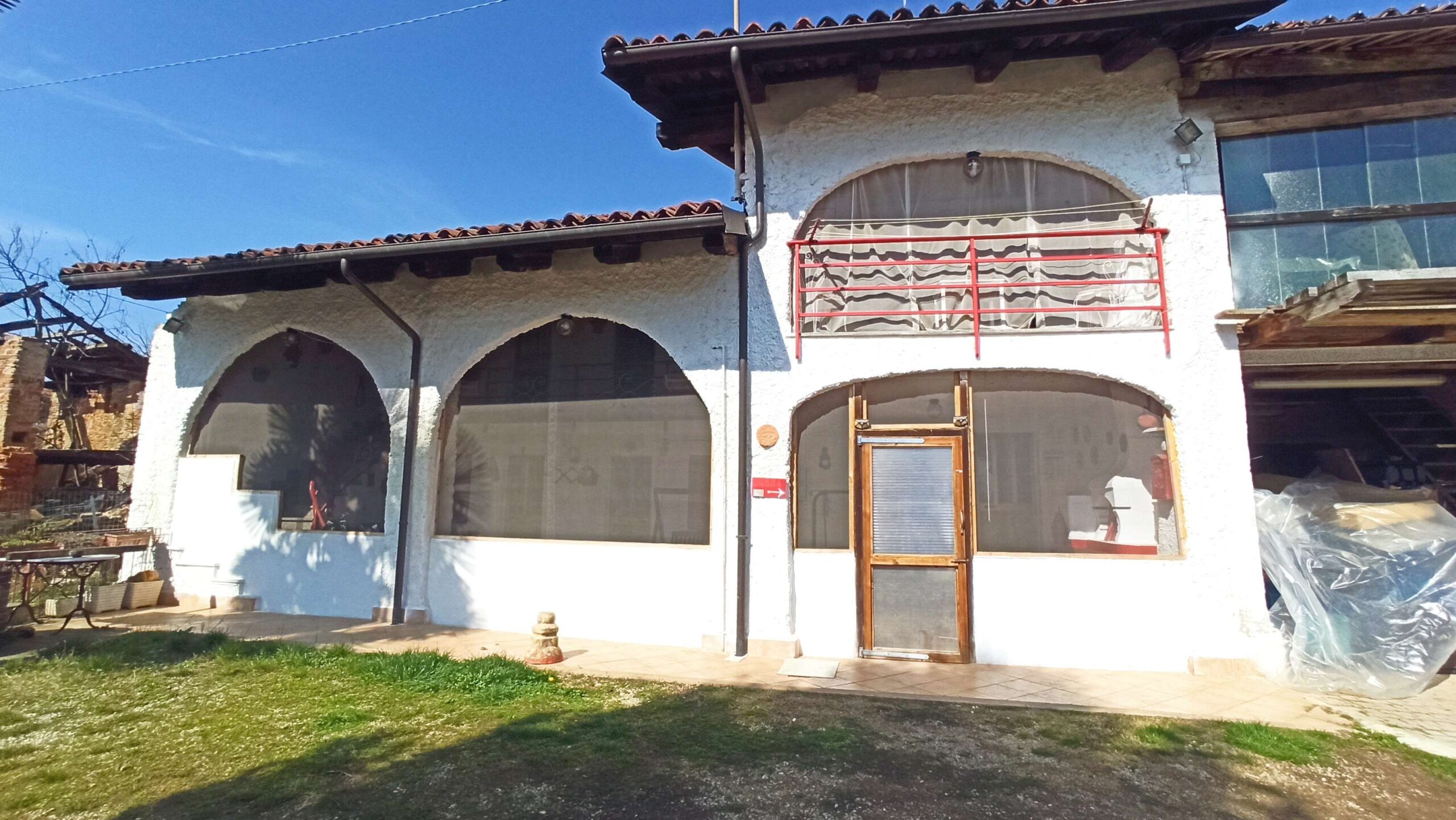 Carrù - Casa con giardino